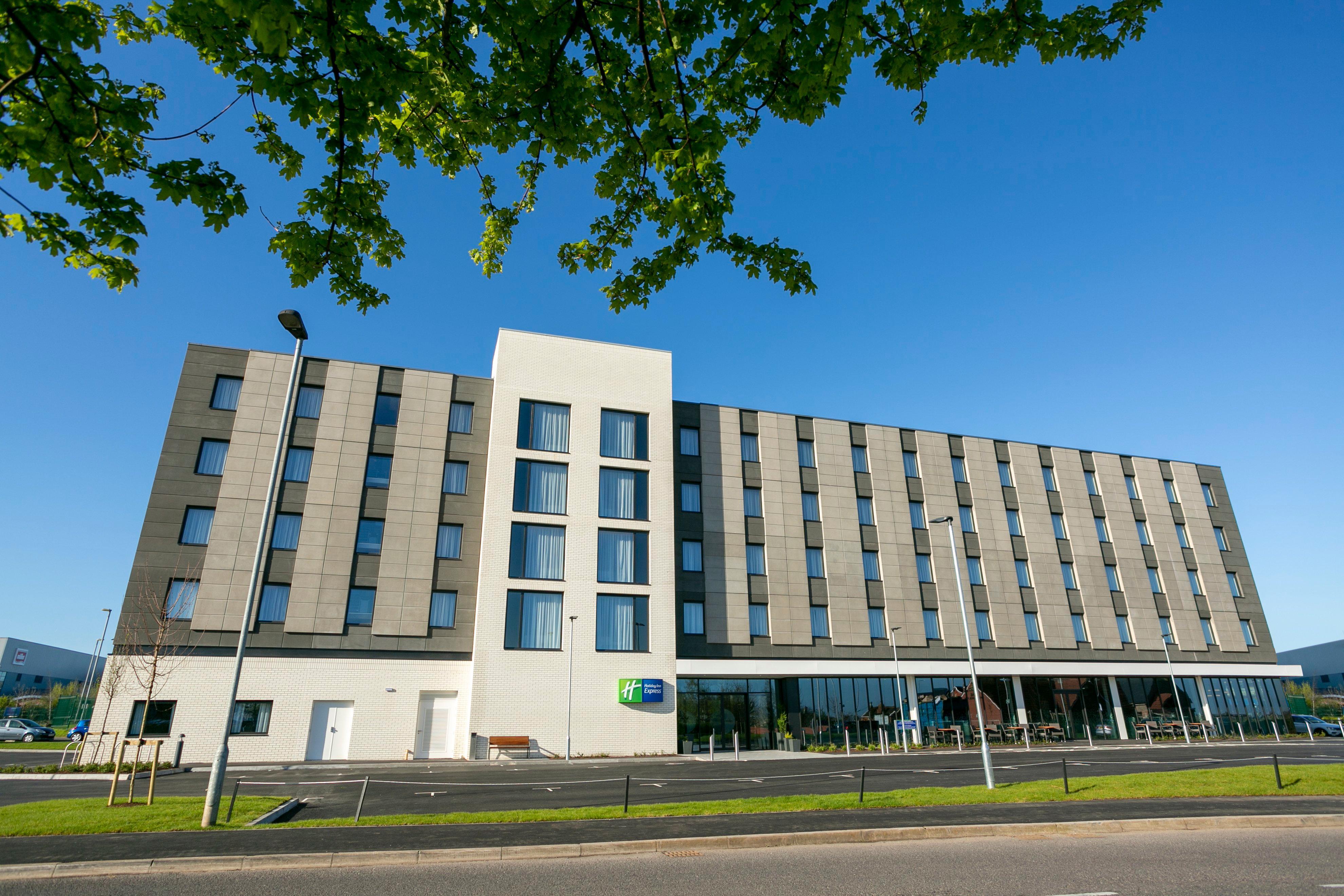 Holiday Inn Express Bridgwater M5, Jct24 By Ihg מראה חיצוני תמונה